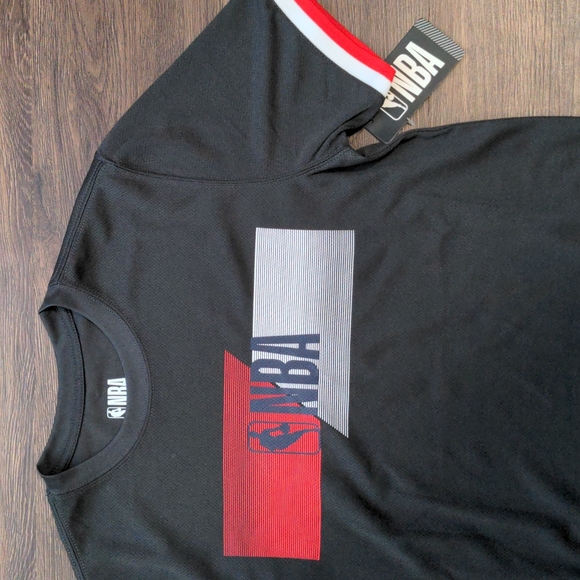 NBA Men's Small Gray Short Sleeve Jersey style Tee Shirt - Picture 1 of 11